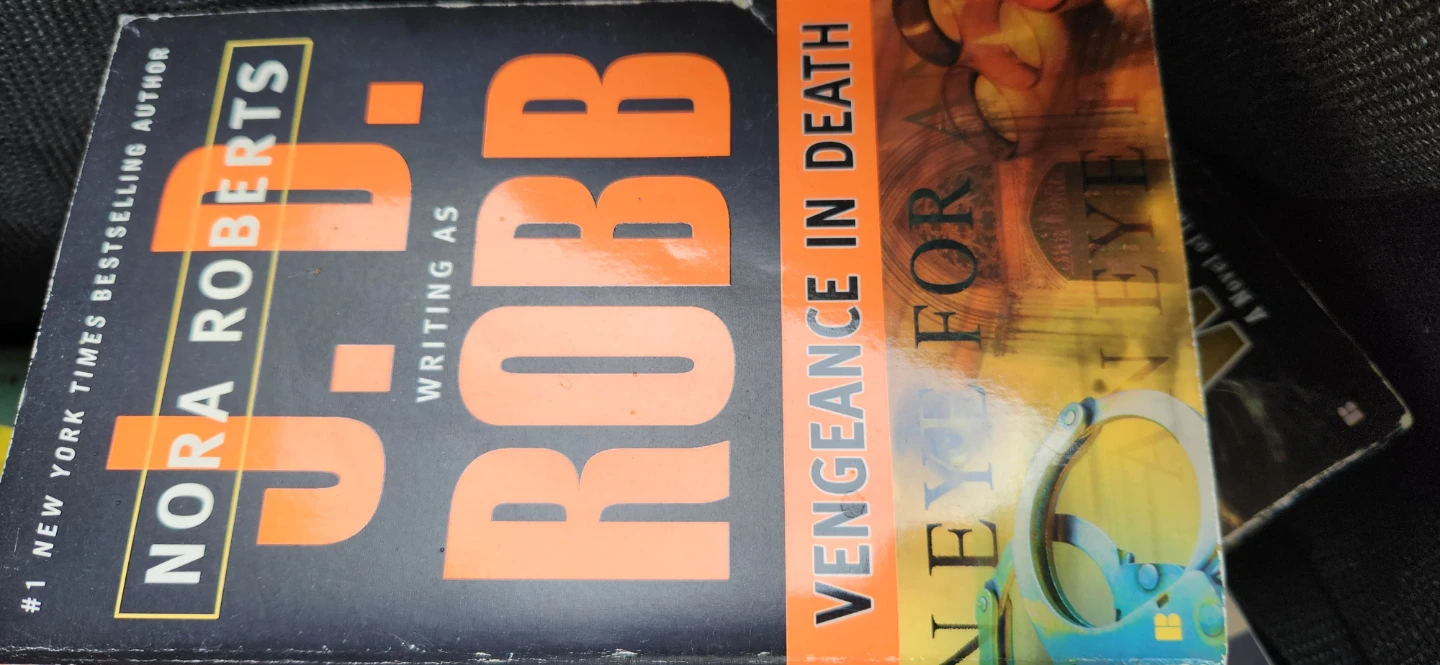 J.D. Robb "Vengeance in Death" and "Darkness in Death" Books - photo 2