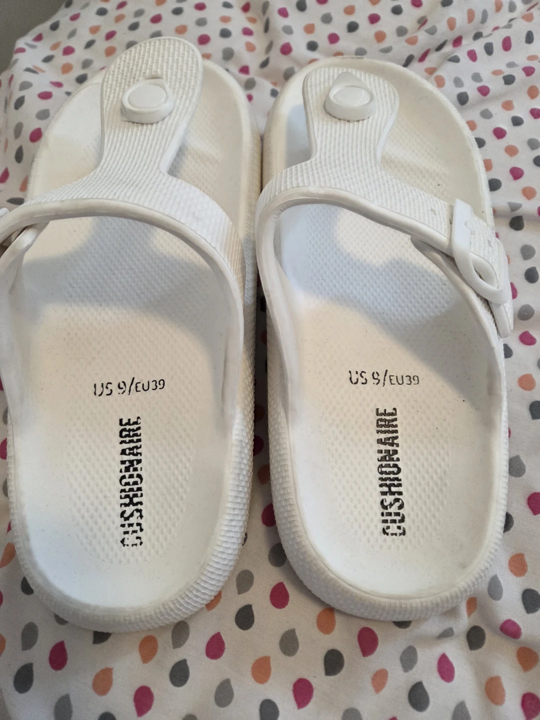 Cushionaire White Flip Flops Size US 9 / EU 39 - photo 3