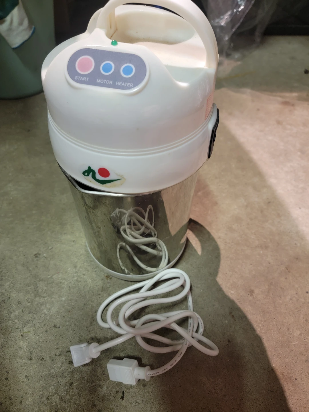 Yoyoung Soy milk maker