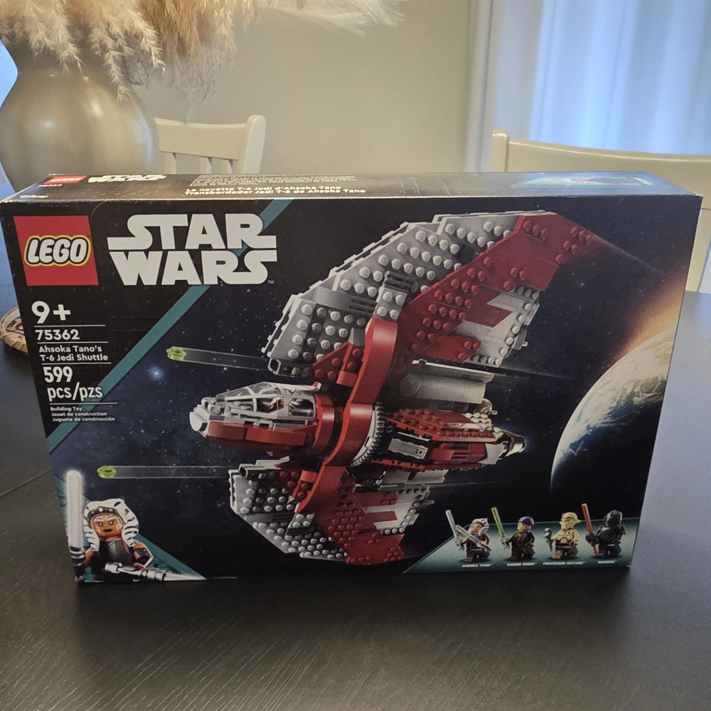 LEGO Star Wars Ahsoka Tano's T-6 Jedi Shuttle 75362