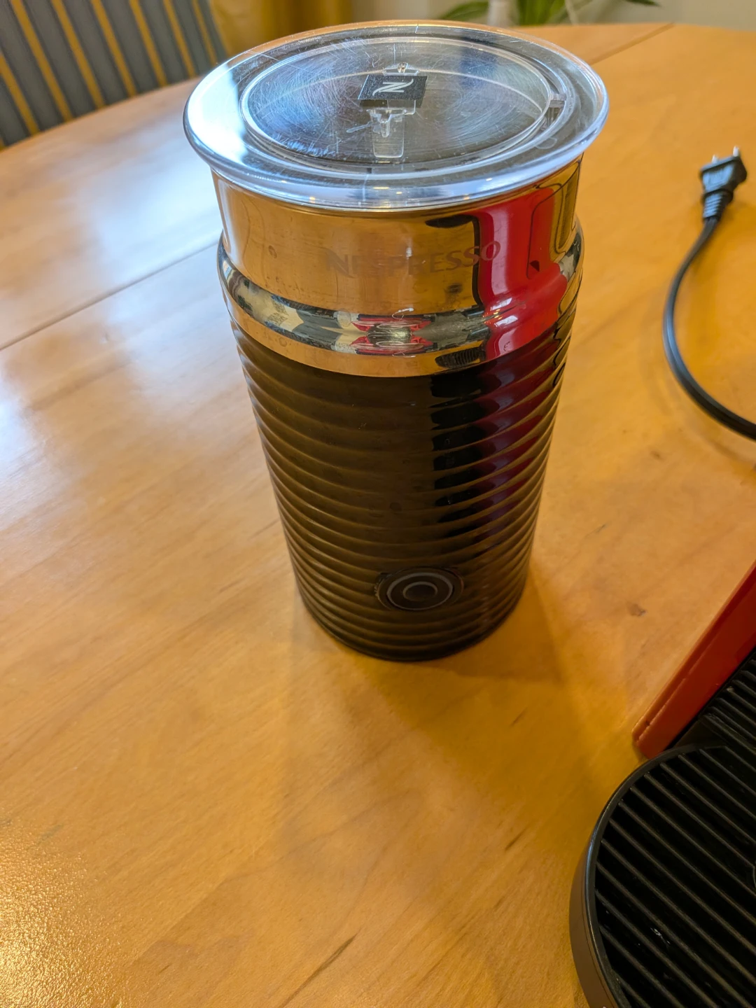 Nespresso Essenza Mini & Aeroccino3 Coffee Machine - photo 5