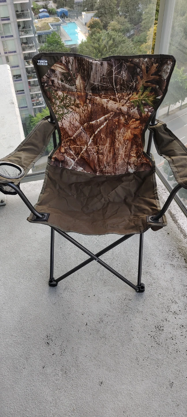 Yukon Gear Camo Camping Chair with Cup Holder