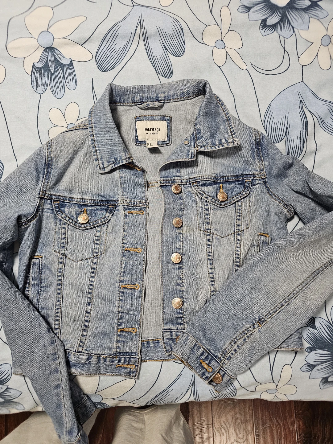Forever 21 Denim Jacket - Size S - photo 4