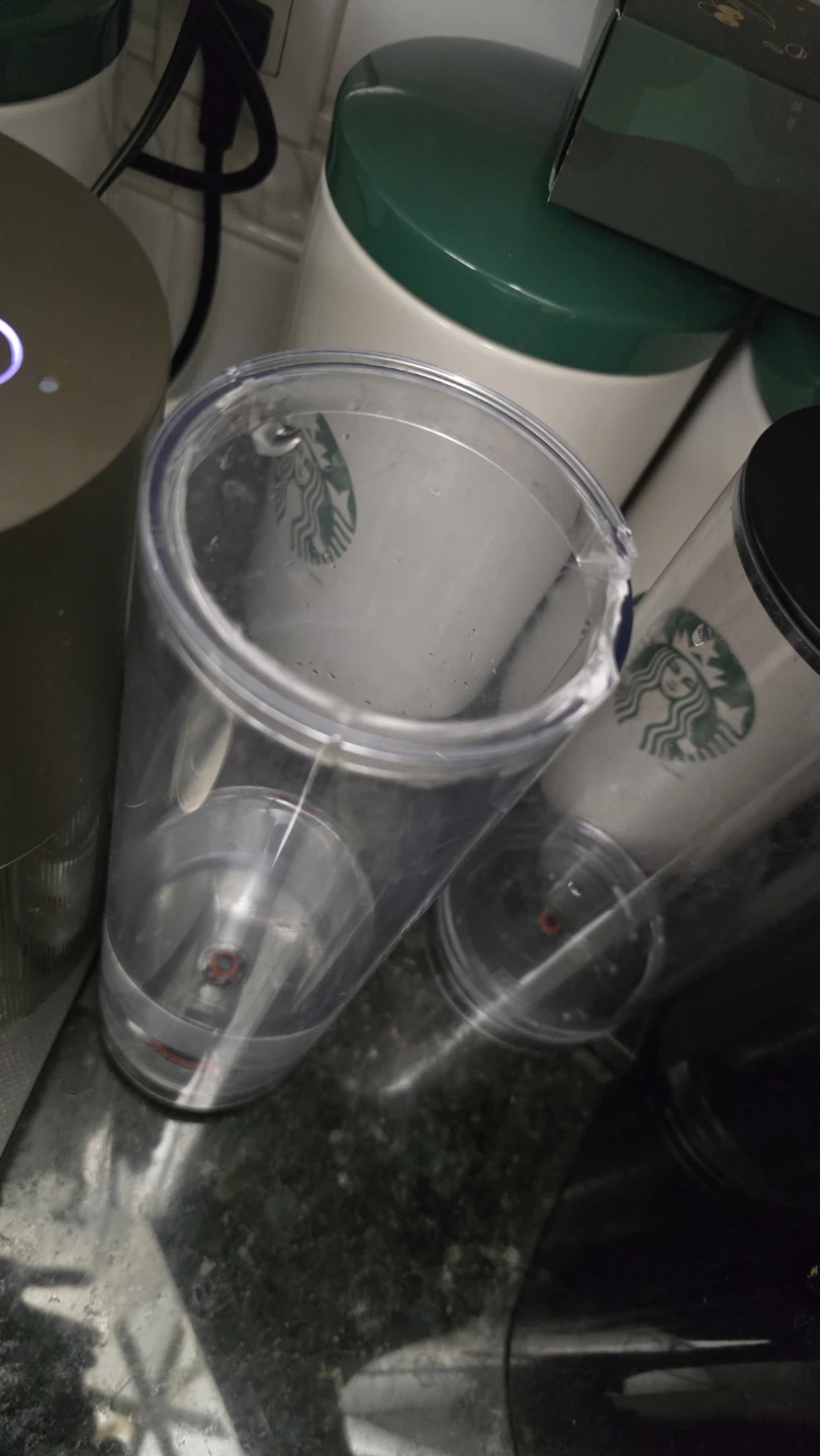 Nespresso Coffee Machine - photo 2