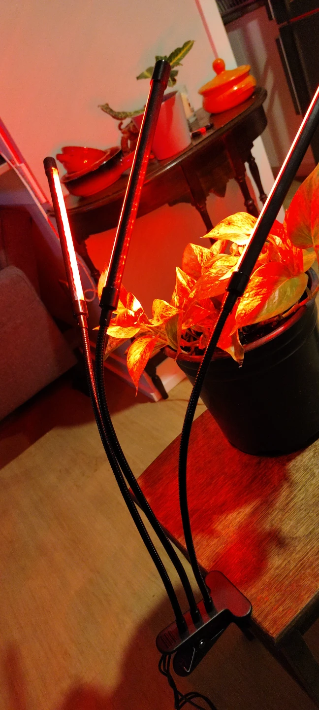 3-Head LED Grow Light - photo 2