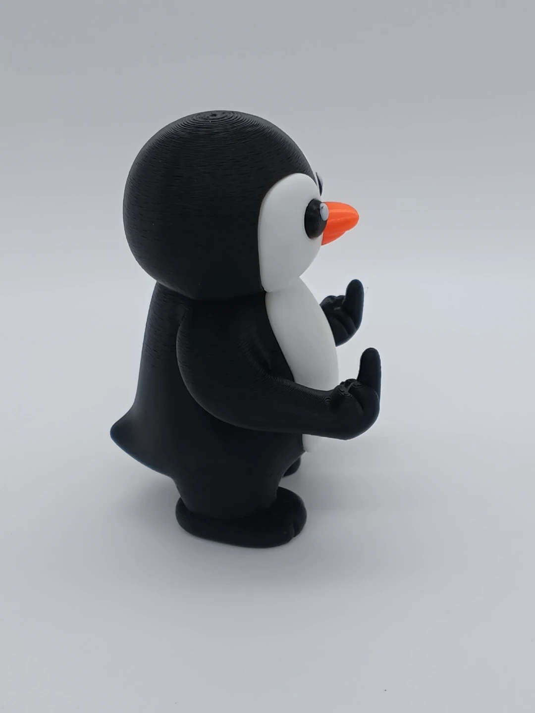 3D Printed Penguin Figurine - photo 4