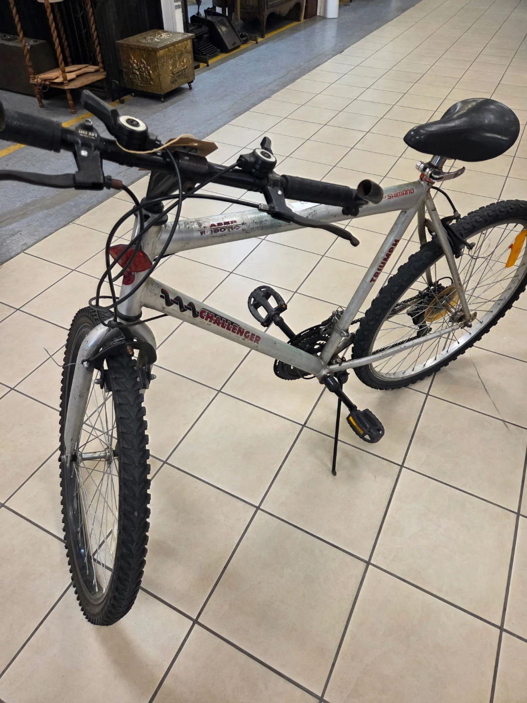 Triumph Challenger 18 Speed Mountain Bike