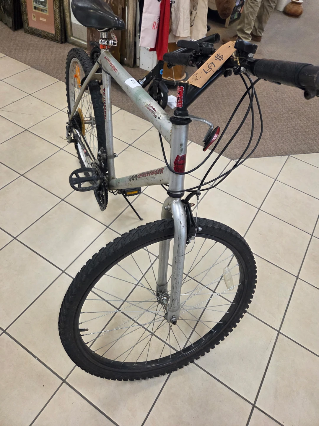 Triumph Challenger 18 Speed Mountain Bike - photo 2