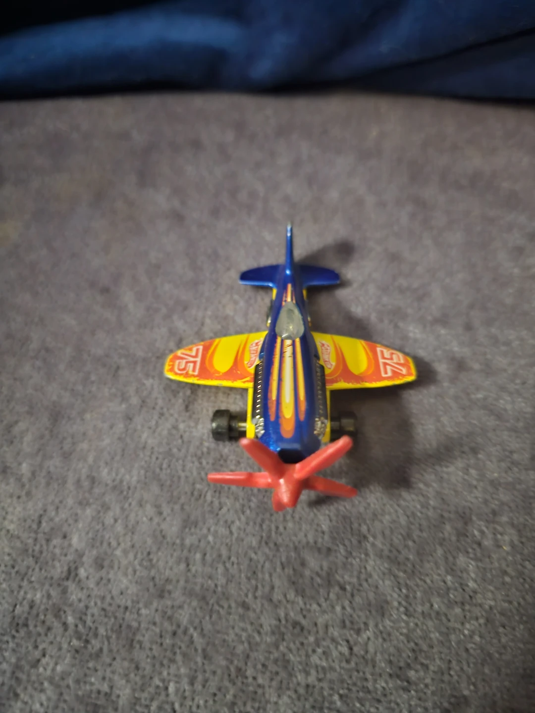 Hot Wheels Mad Propz Plane Toy Car
