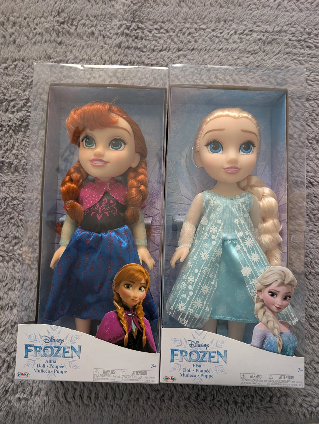 Disney Frozen Elsa and Anna Dolls with Outfits and Shoes