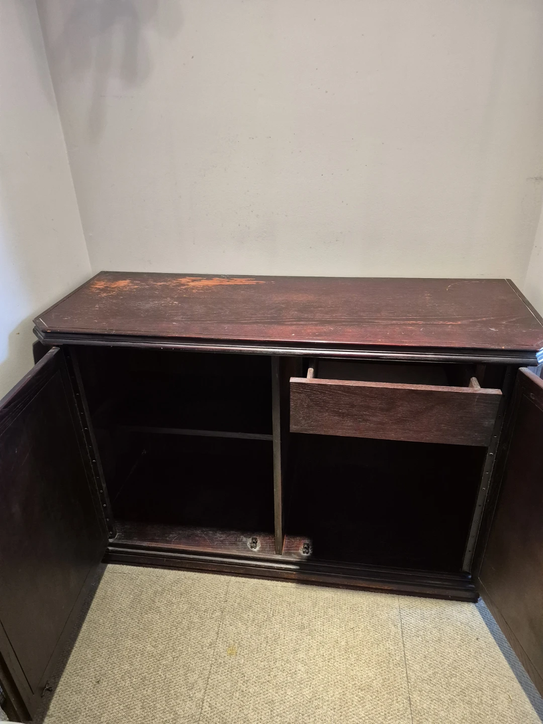 Wooden cabinet - photo 2