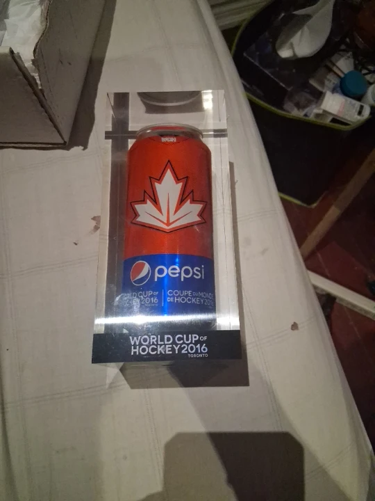 Pepsi World Cup of Hockey 2016 Collectible Can - photo 2