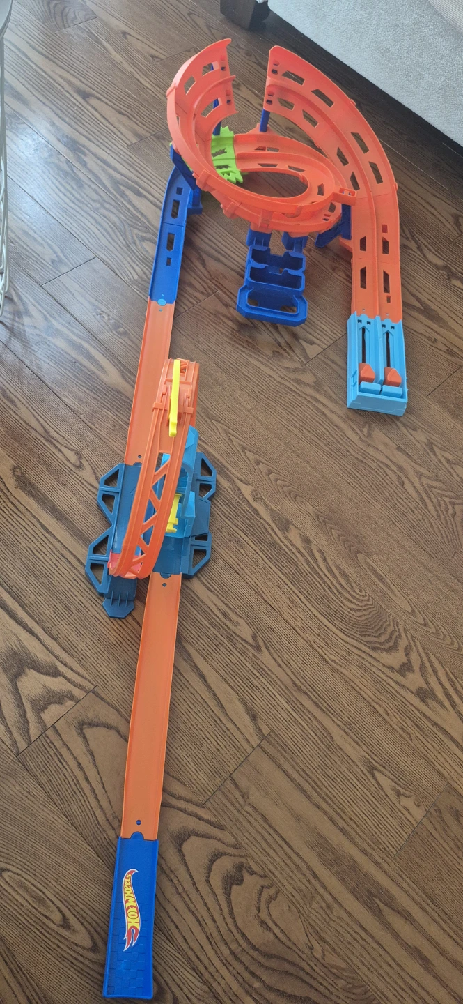 Hot Wheels Track Set