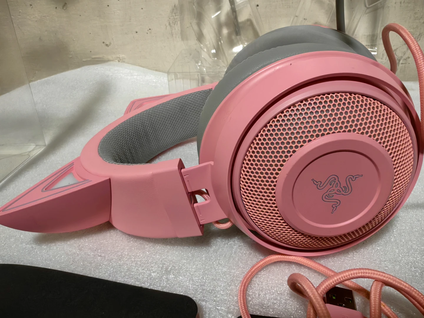 Razer Kraken Kitty Edition Gaming Headset - photo 5