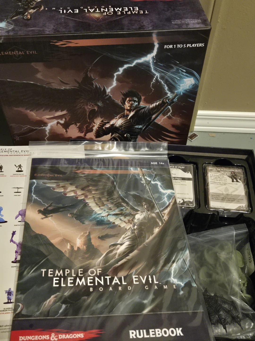 Dungeons & Dragons Temple of Elemental Evil Board Game - photo 3