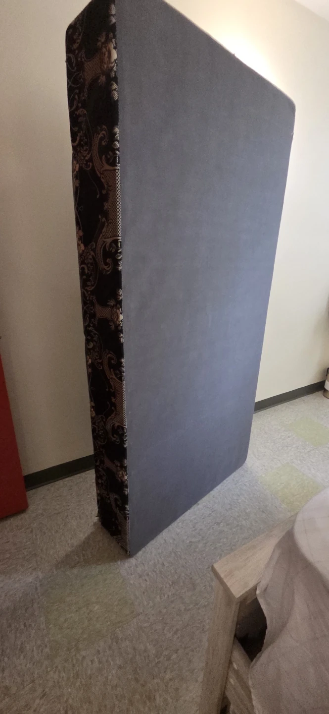 Twin bed with mattress and base - photo 5