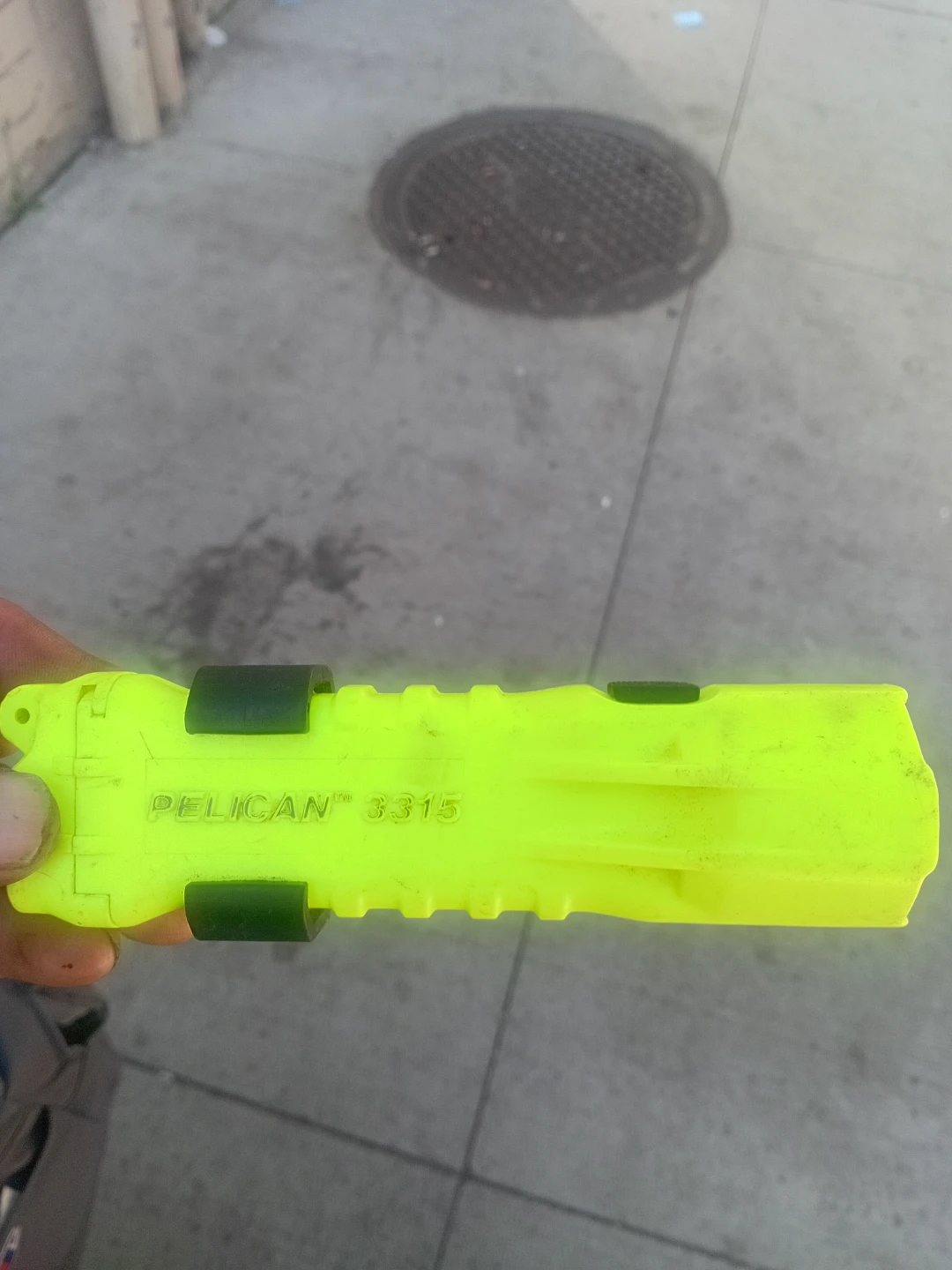Pelican 3315 Flashlight - photo 2
