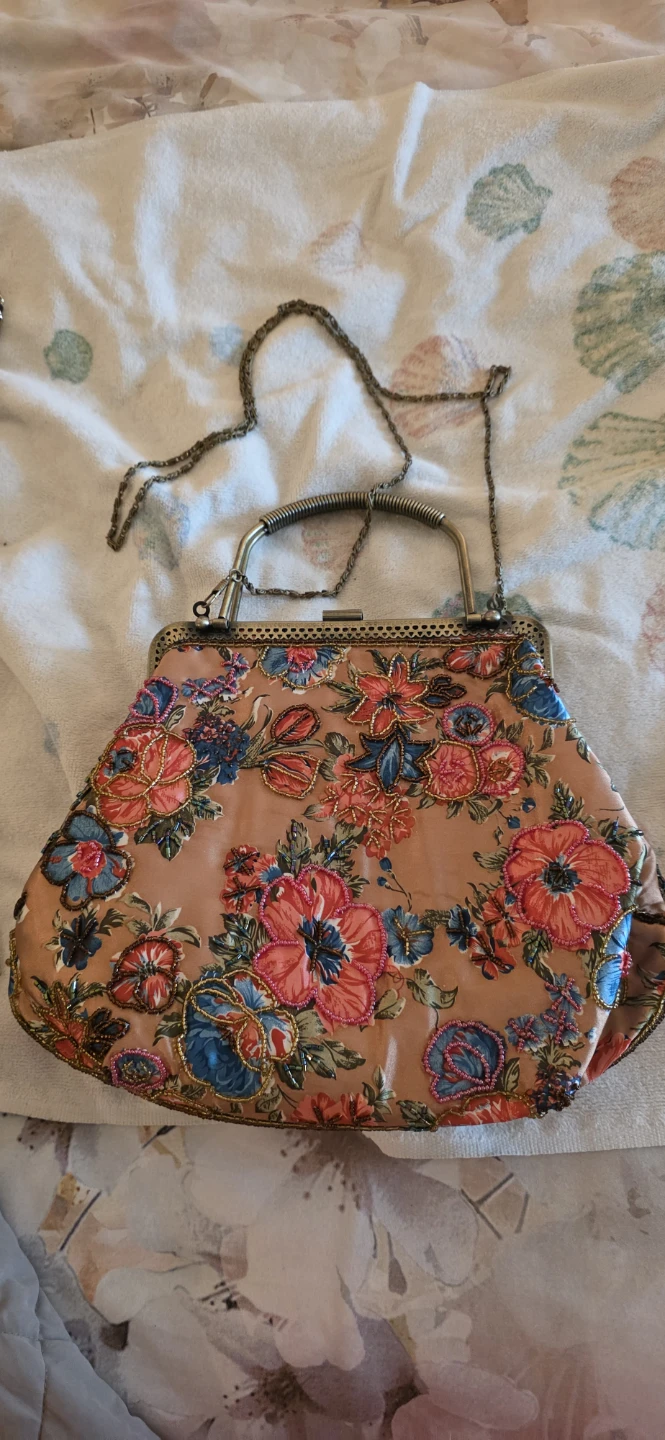 Vintage Floral Beaded Clutch Purse with Chain
