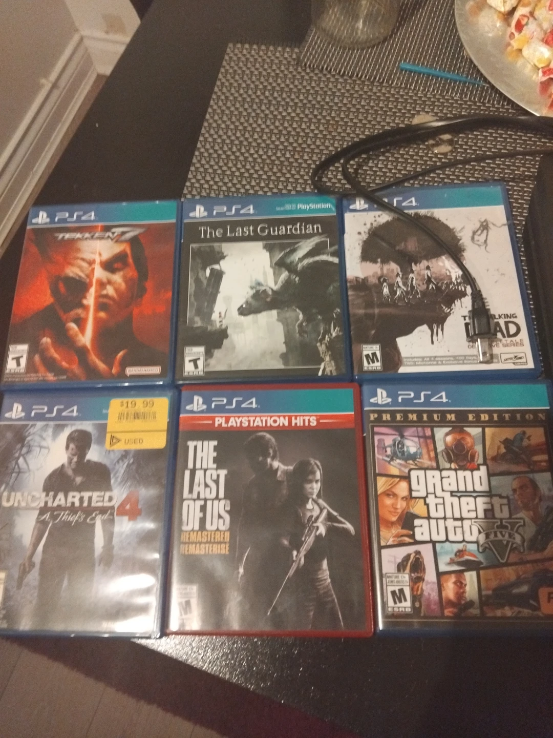 PS4 including 6 games. - photo 2