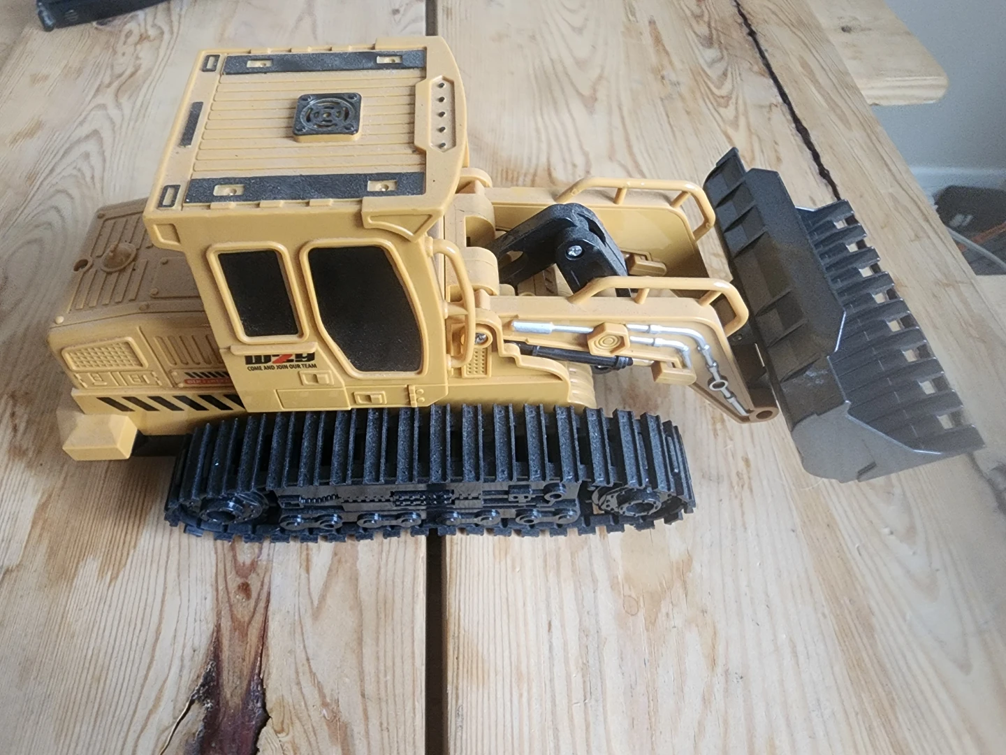 WZY Remote Control Bulldozer Toy - photo 4