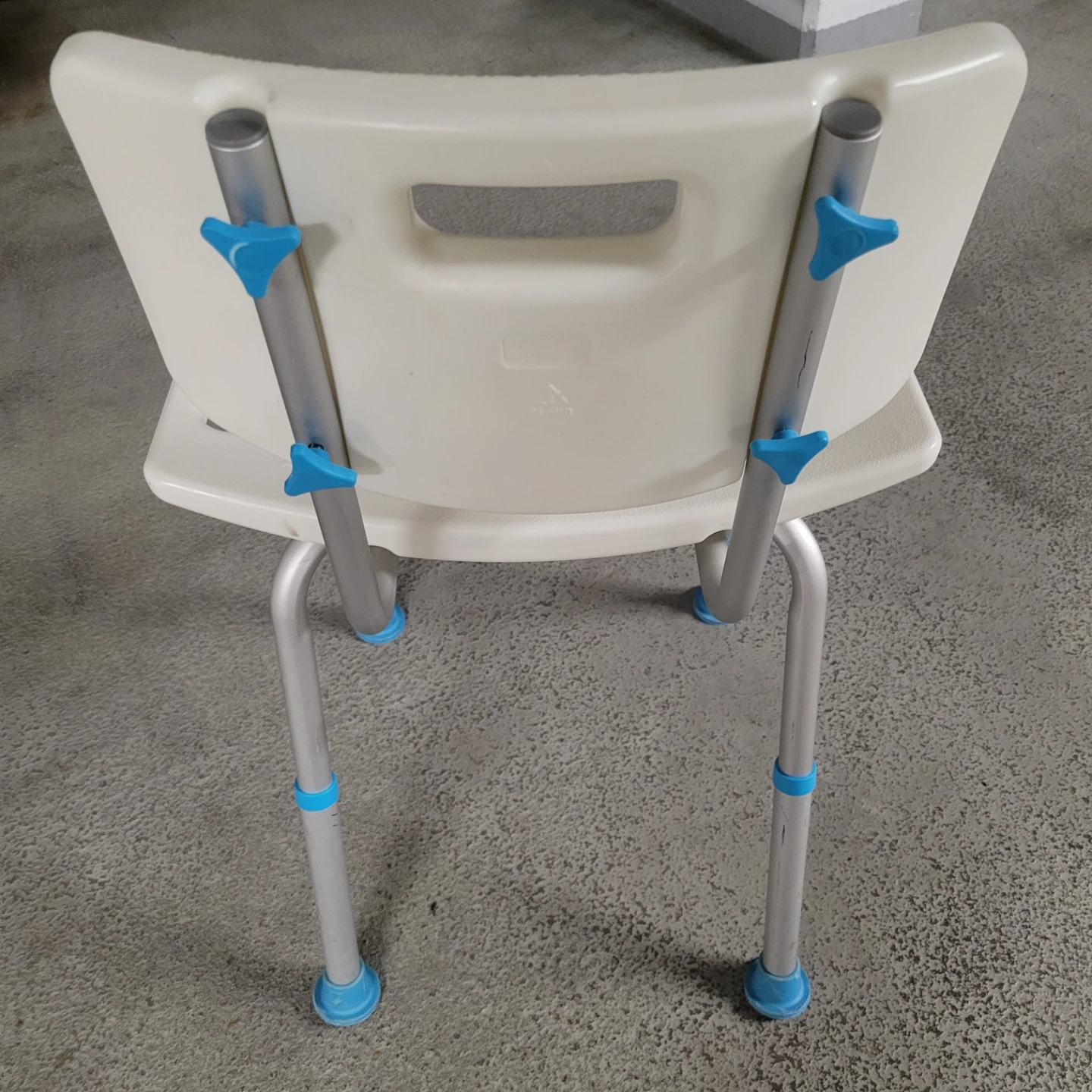 TWO IN ONE SHAWER CHAIR - photo 2