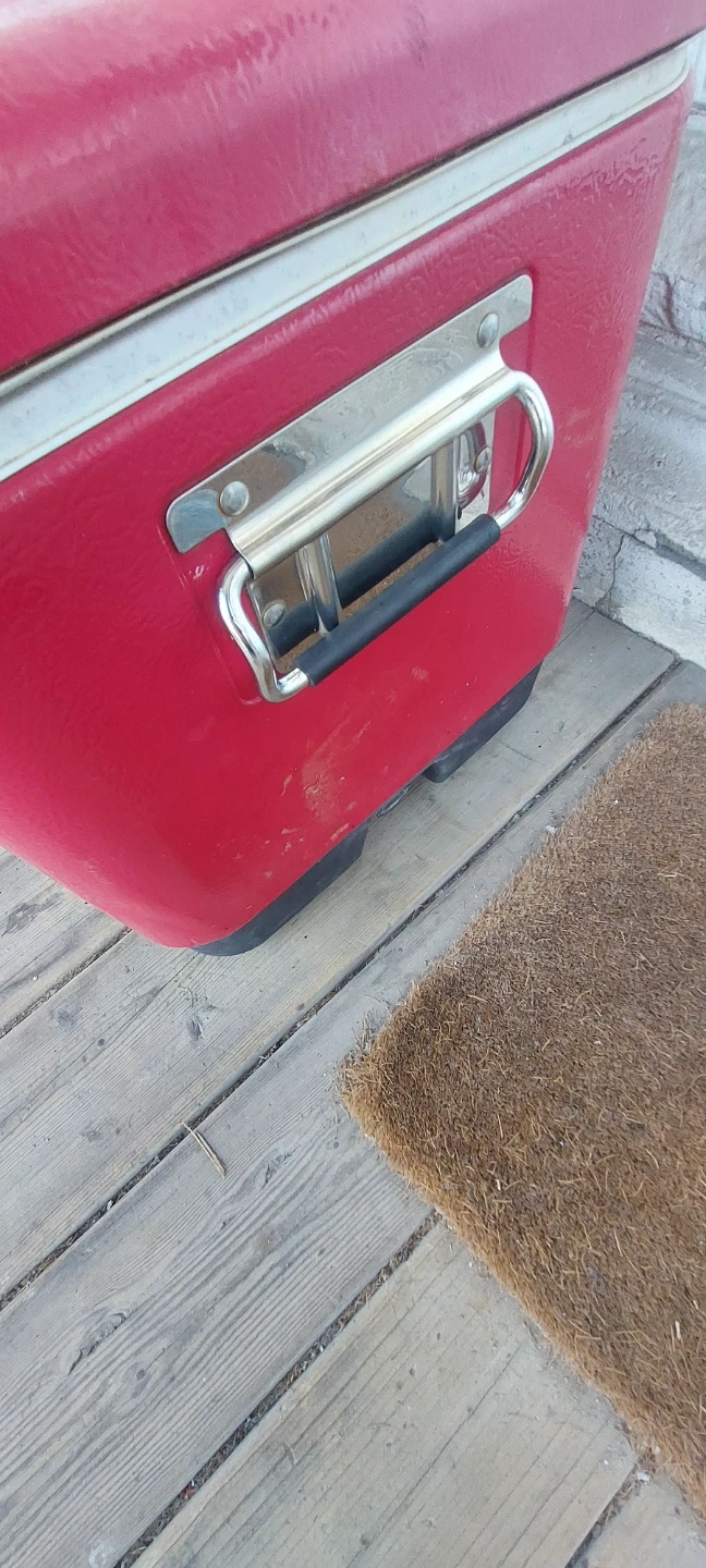 Vintage Coleman Steel Belted Cooler - Red - photo 4