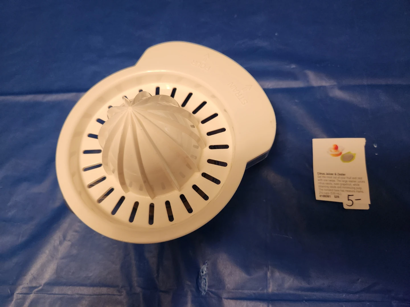 Pampered chef Citrus Juicer
