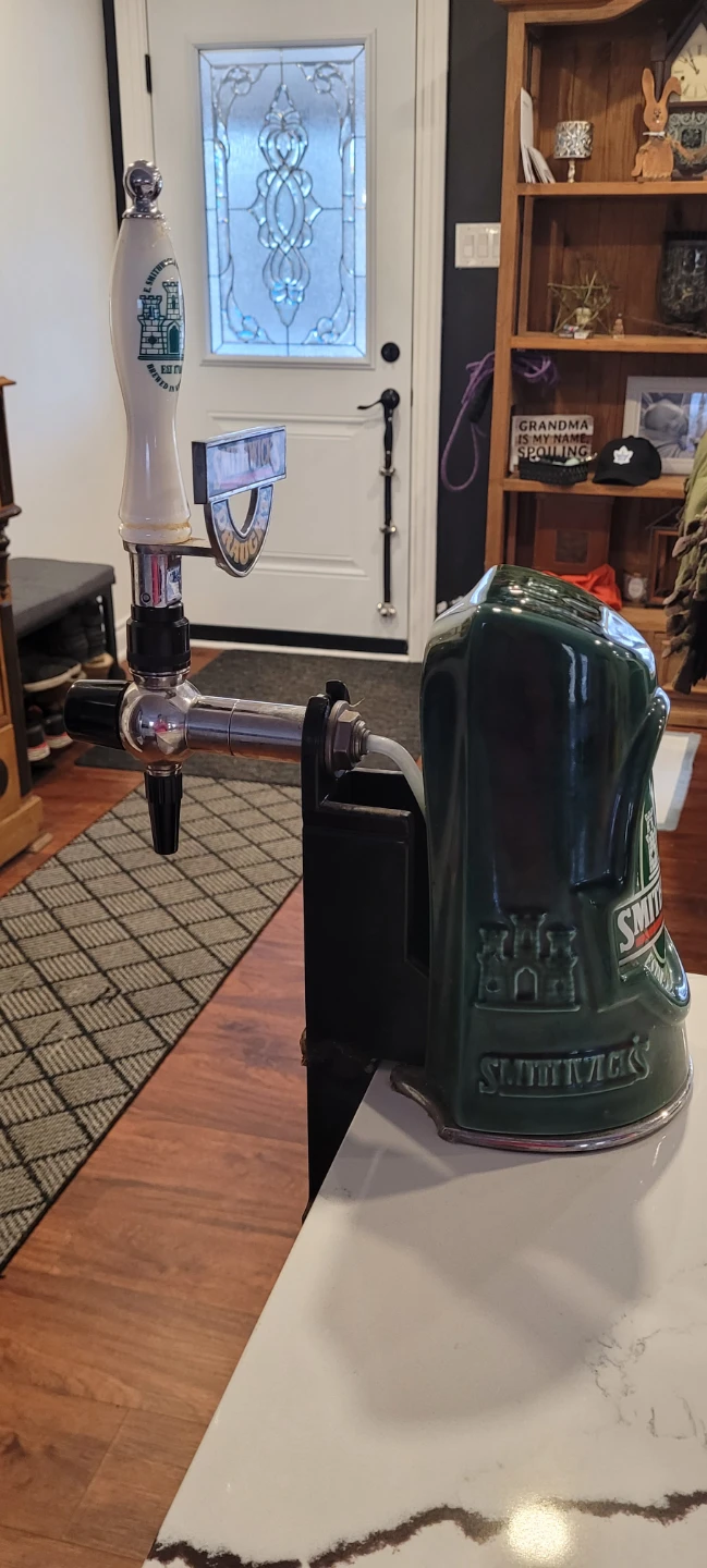 Smithwicks Draught Beer Tap Handle & Tower - photo 5