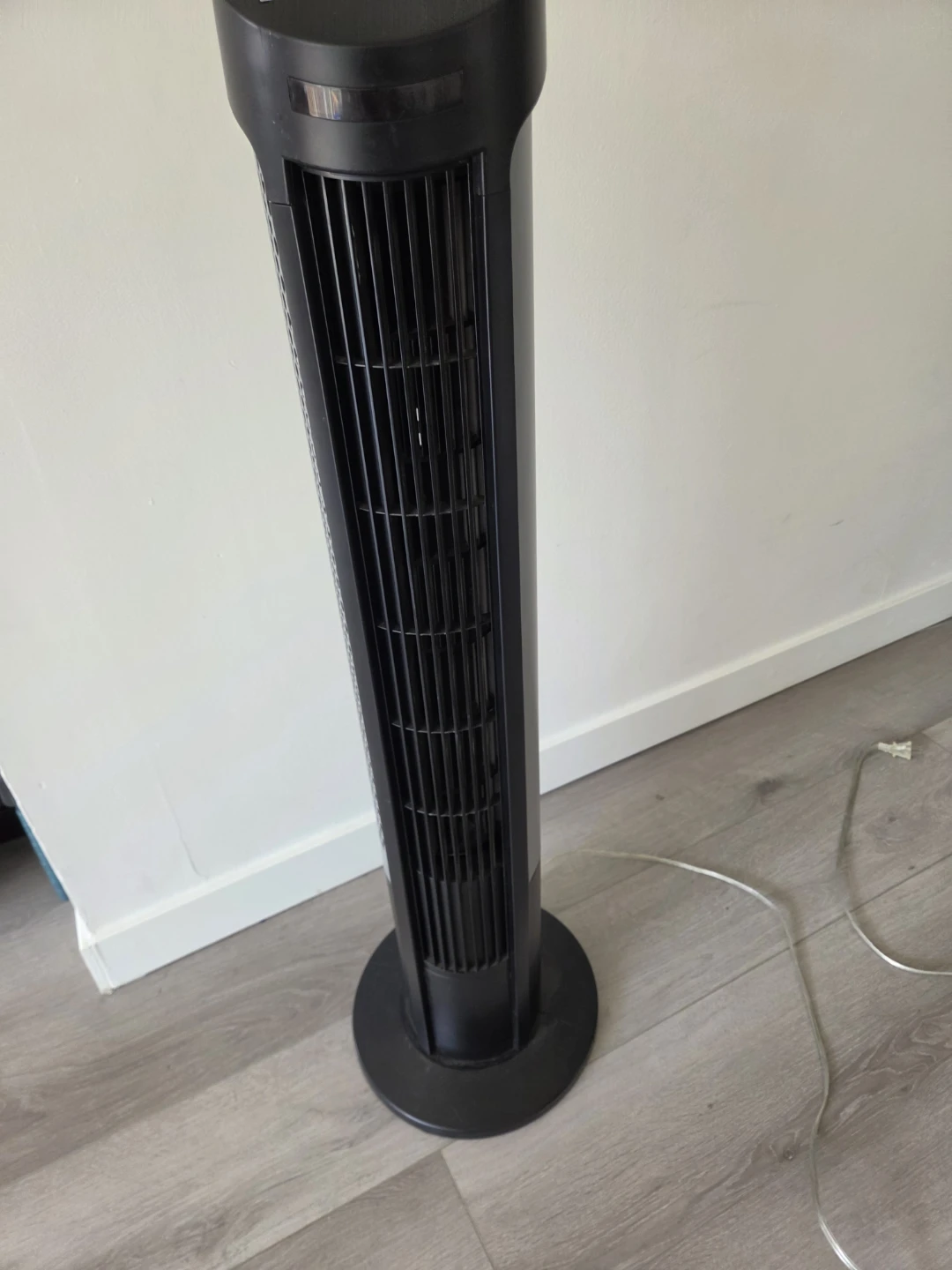 Seville Classics Tower Fan - photo 3