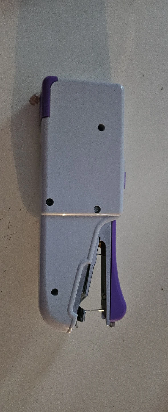 Unique Creativ Handheld Sewing Machine - photo 2