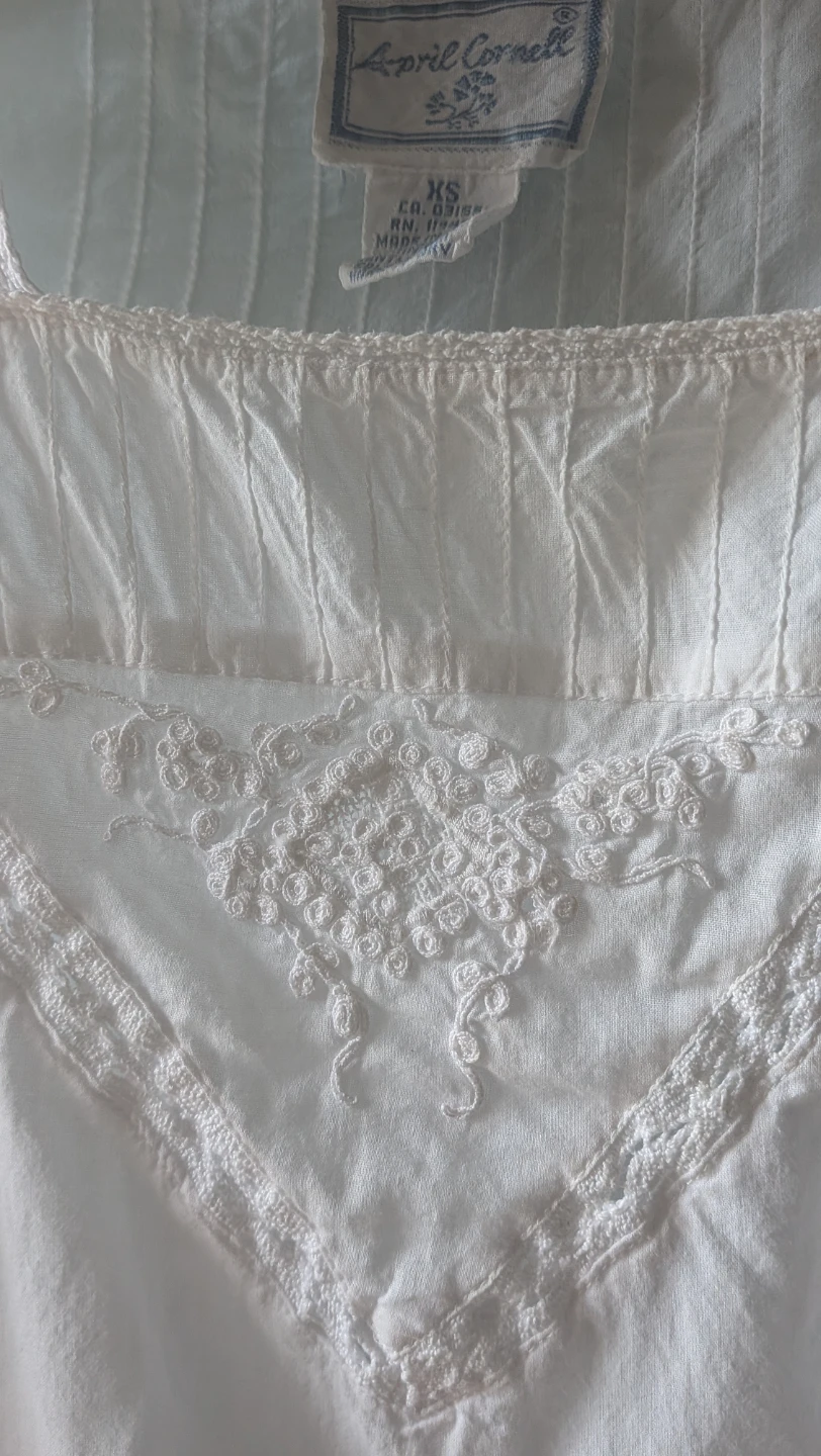 April Cornell White Embroidered Tank Top XS - photo 3