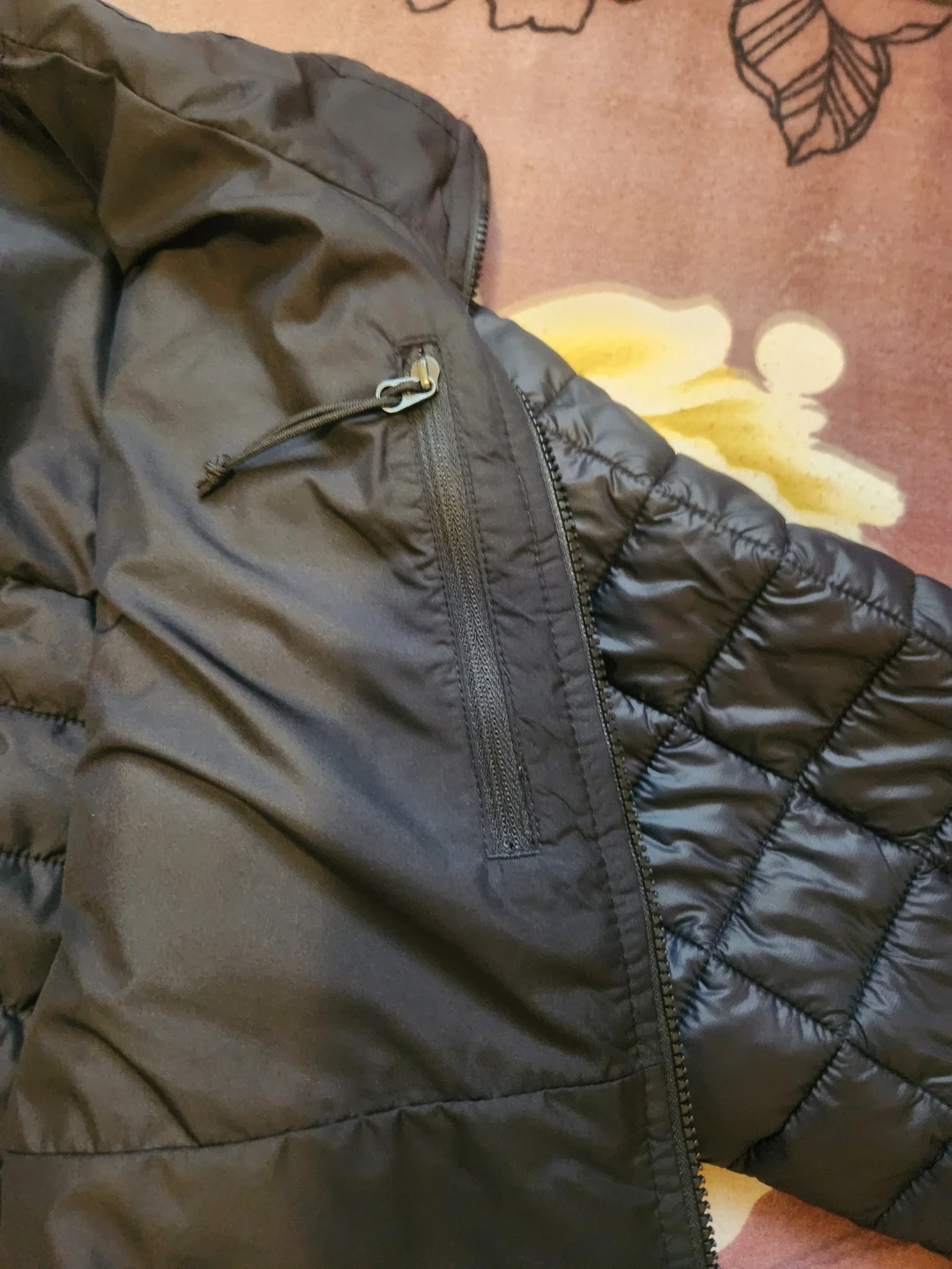 The North Face Women's Black Puffer Jacket - photo 4