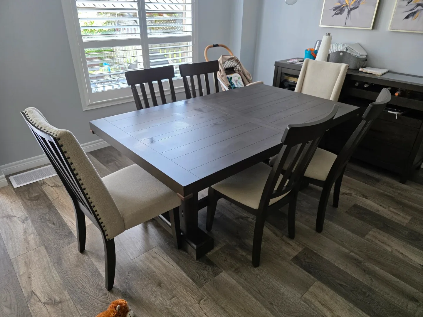 Dark Wood Expandable Dining Table with 6 Chairs (plus 2 extra)