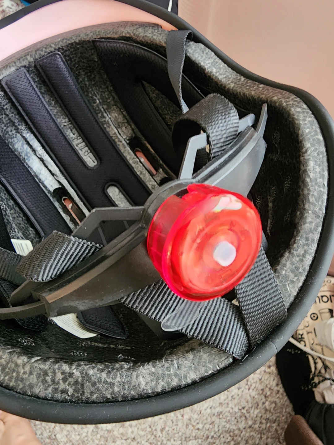 Ottexpo Pink Bike Helmet with Rear Light - photo 3