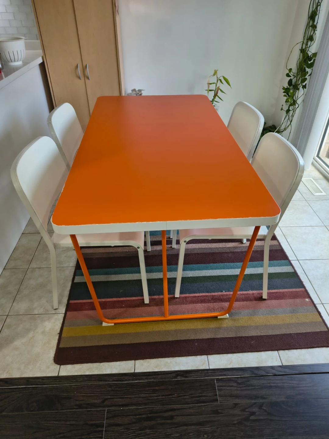 IKEA dining table with chairs - photo 5