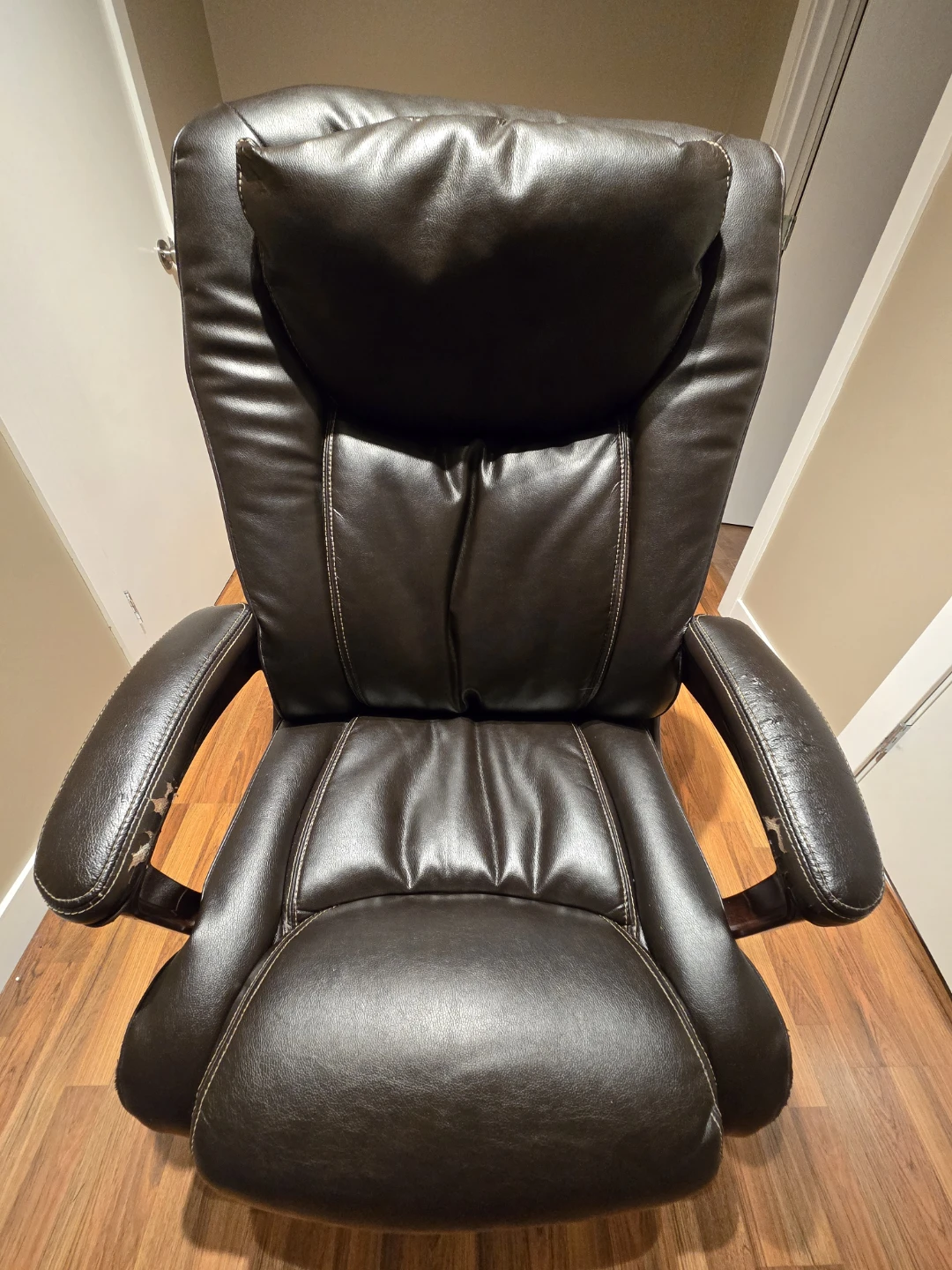 Executive chair - photo 2