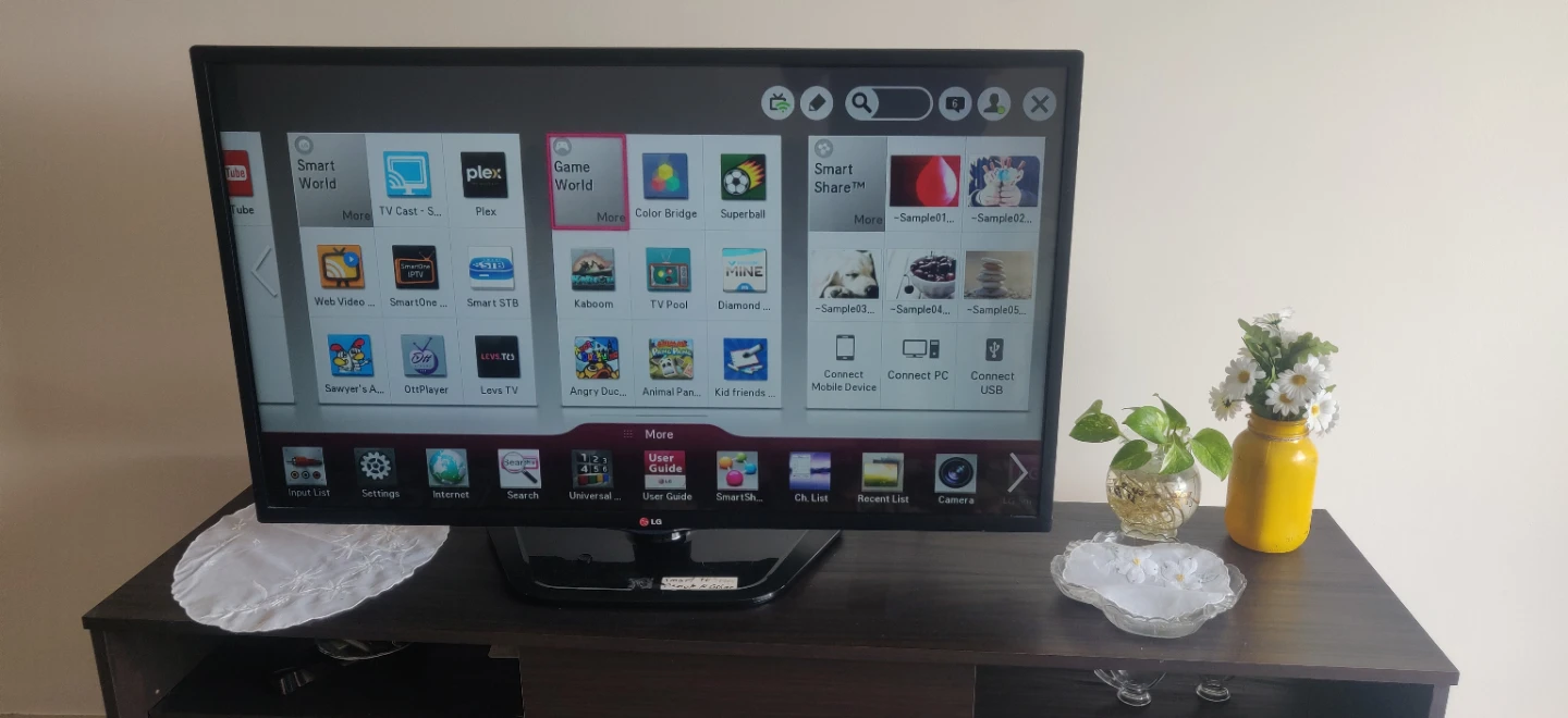 LG 42LN5700 Smart TV - photo 3
