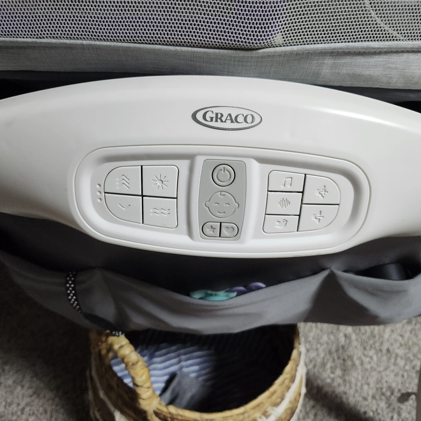 Graco Sense2Snooze Bassinet with Cry Detection - photo 2