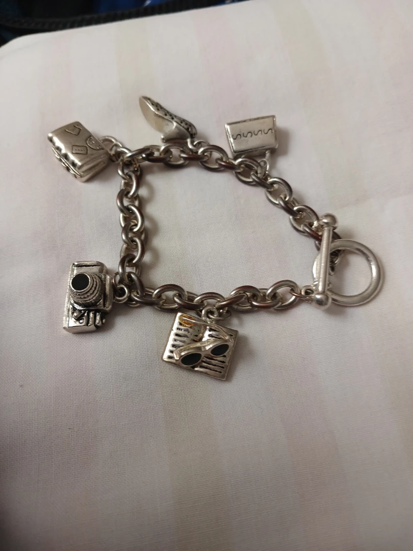 Charm bracelet