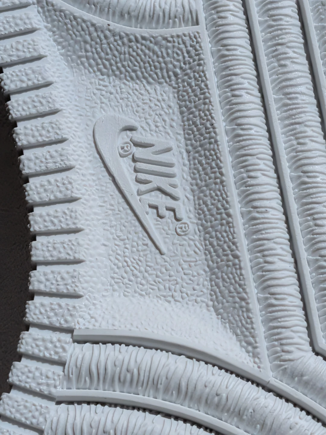 Nike Air Force 1 White Leather Sneakers - photo 4