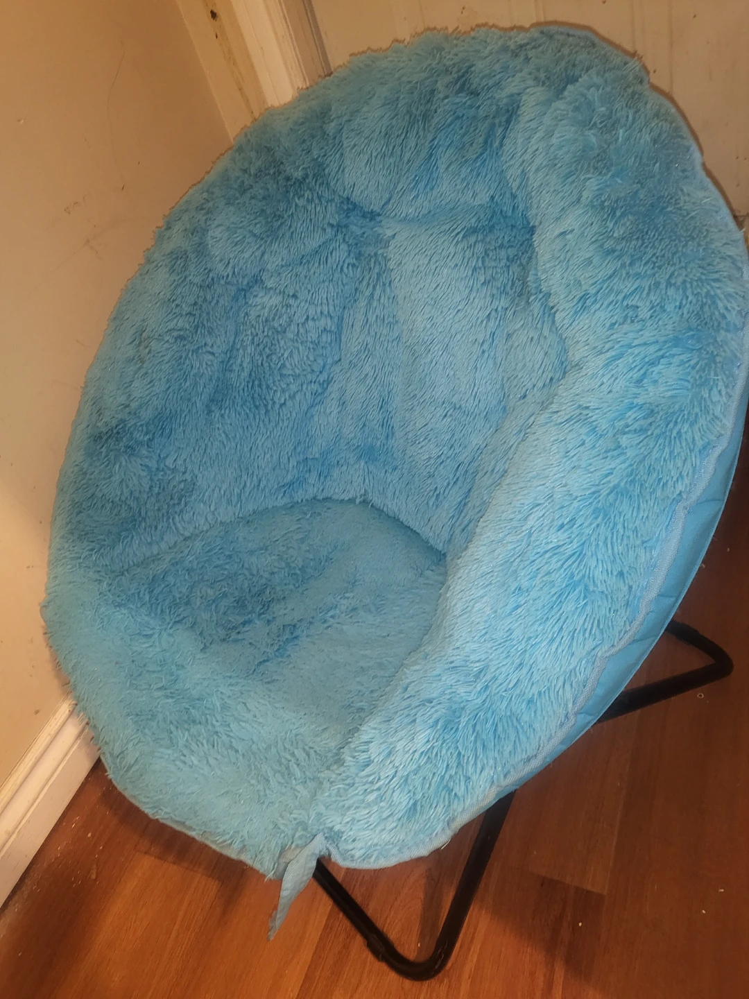 Fluffy Blue Accent Chair
