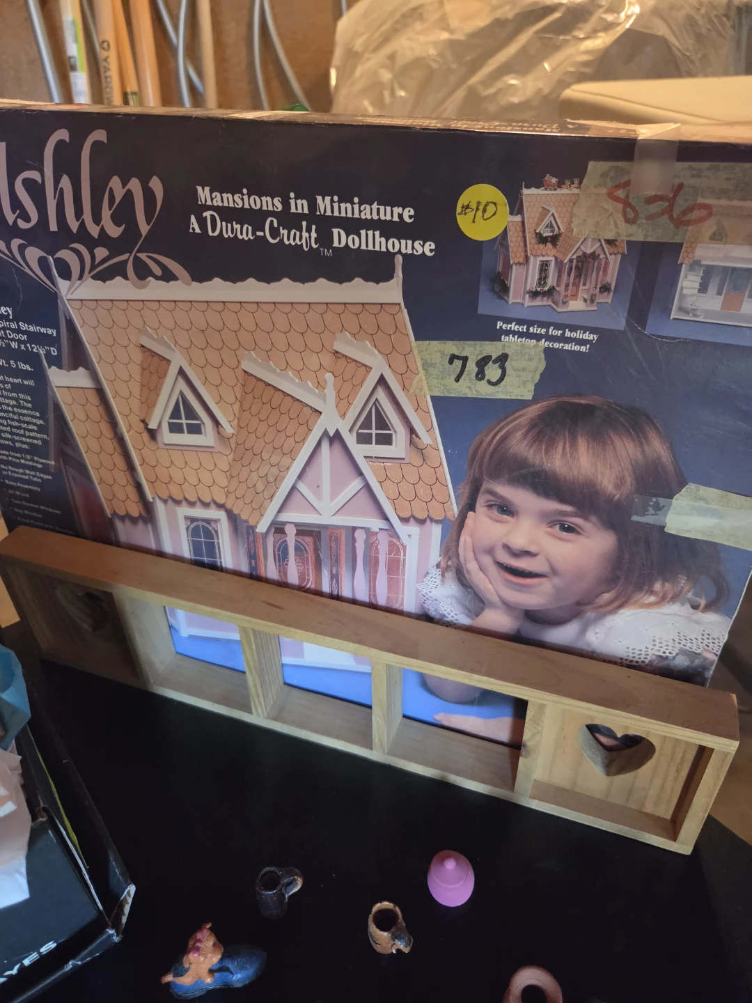 Ashley Mansions in Miniature Dollhouse - photo 2