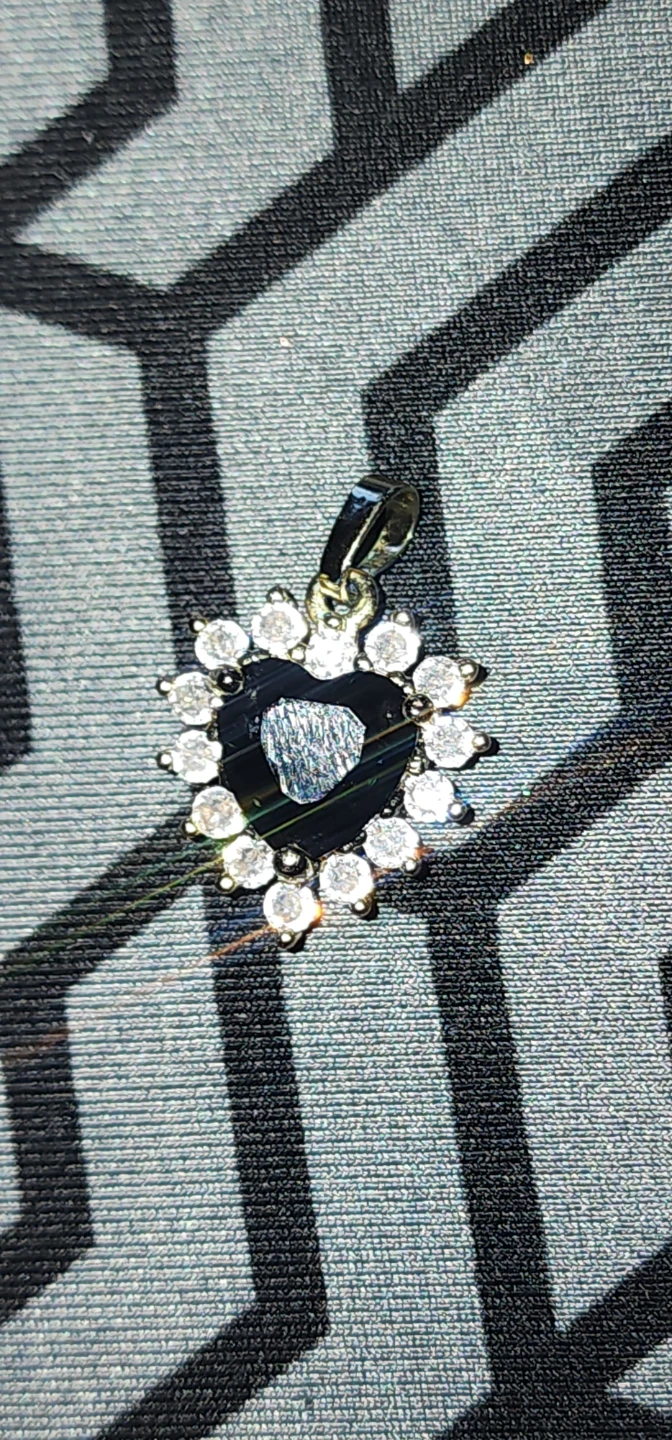 Gold plated Heart Pendant Necklace Charm - photo 4