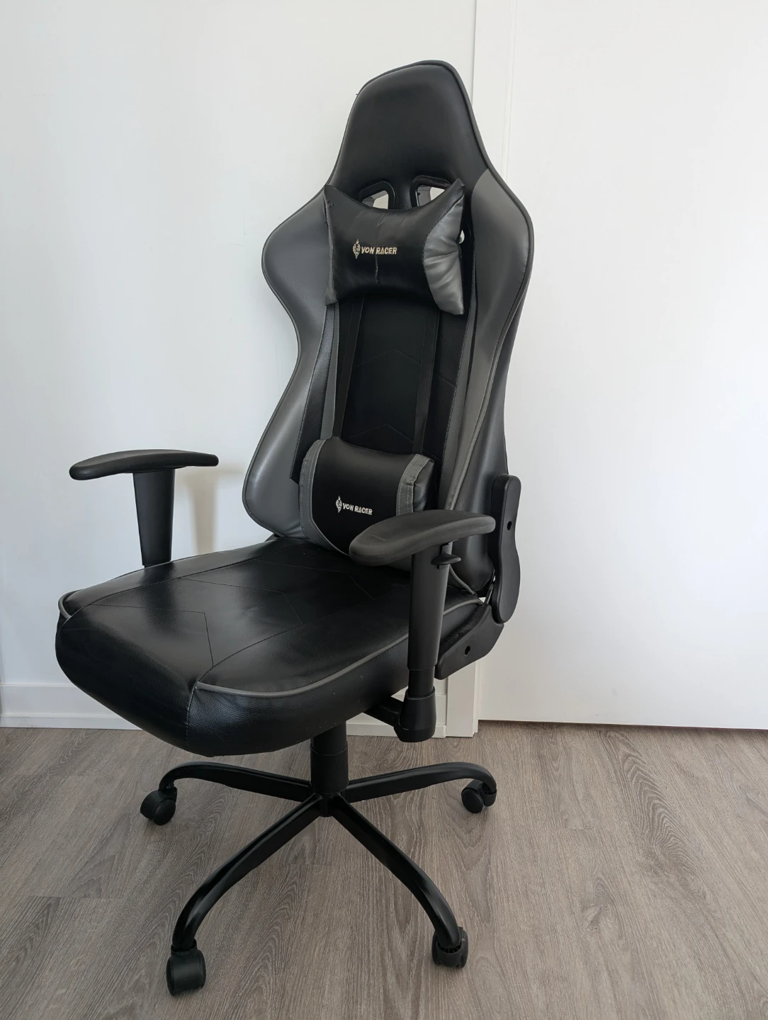Von Racer Gaming Chair - photo 3