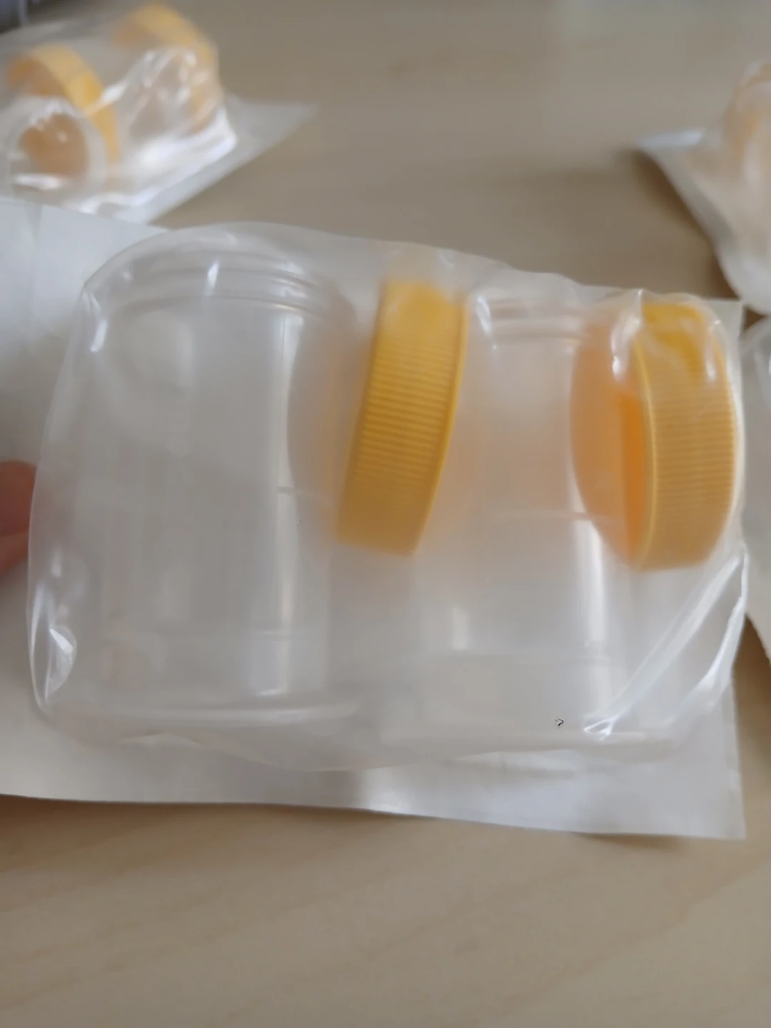 Breast Milk Storage Containers - photo 2