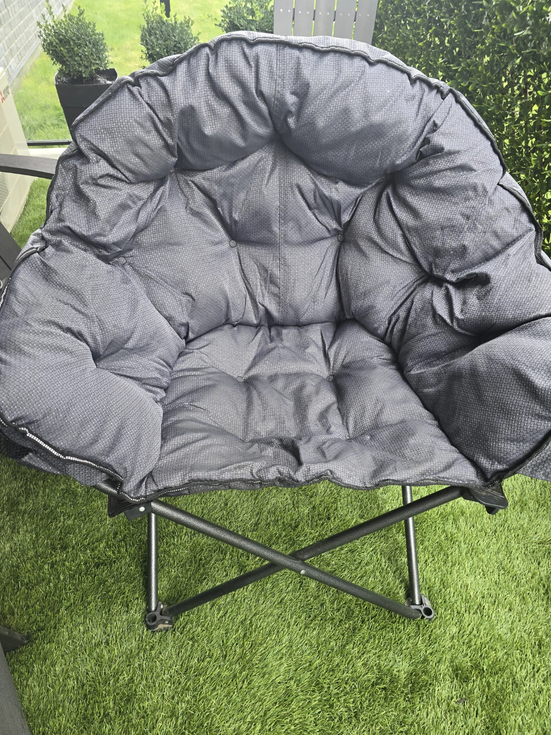 Grey Padded Moon Chair with Carry Bag