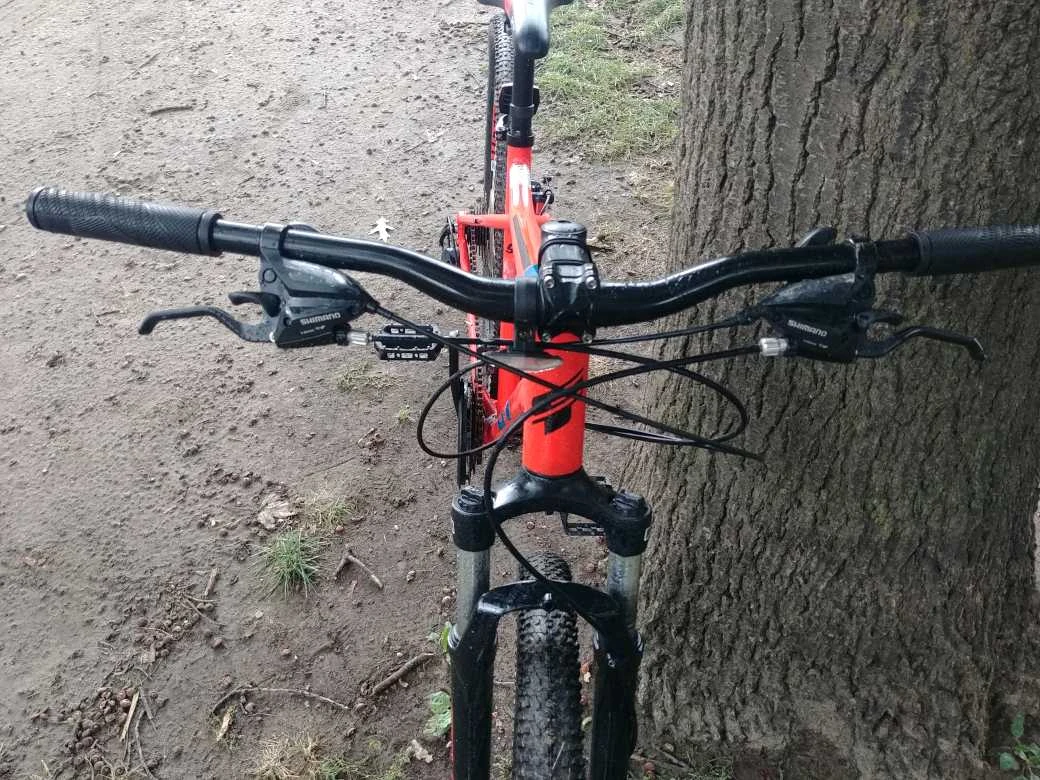 GT Aggressor Mountain Bike - photo 2