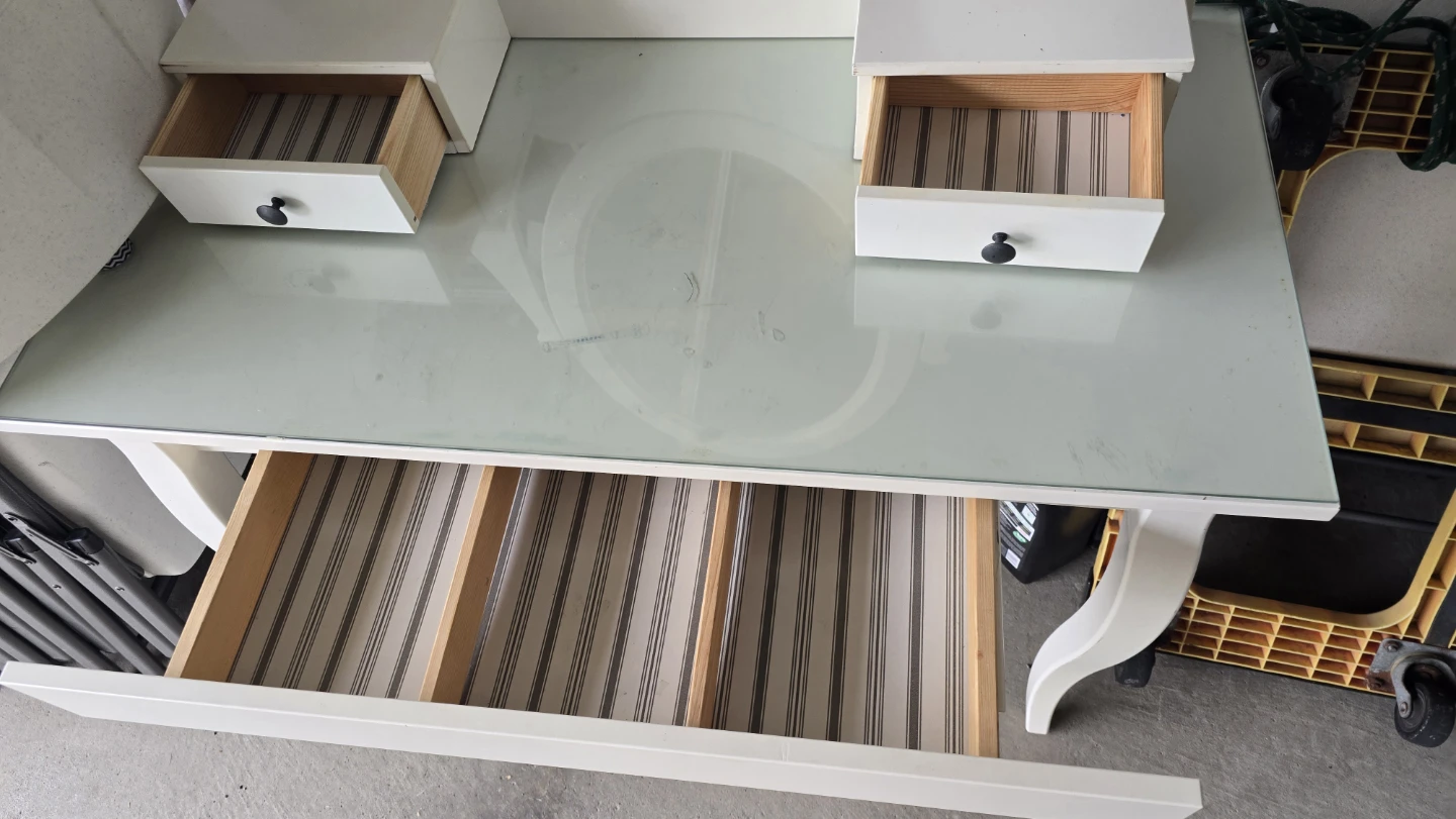 IKEA Dressing White Table with Oval Mirror - photo 3