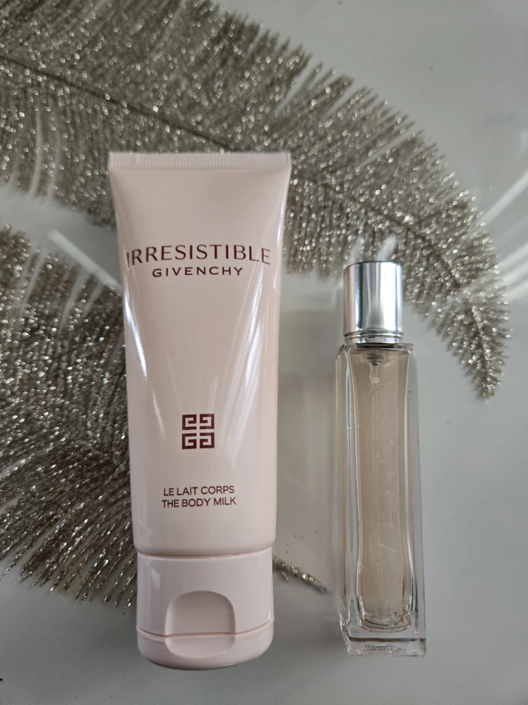 Givenchy Irresistible Body Milk and Perfume Set - photo 2