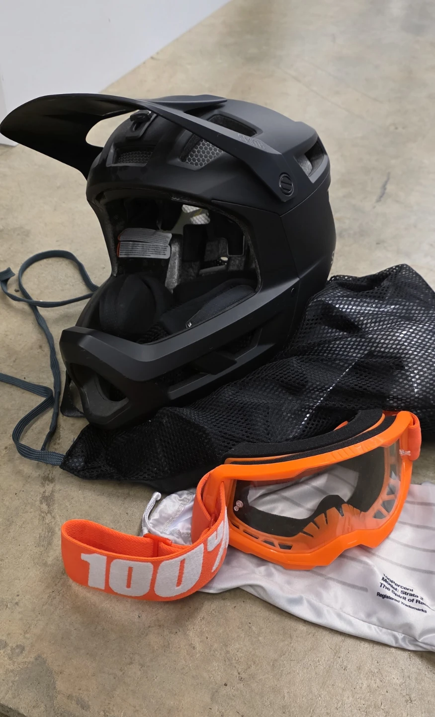 Smith Full Face Helmet with 100% Goggles.